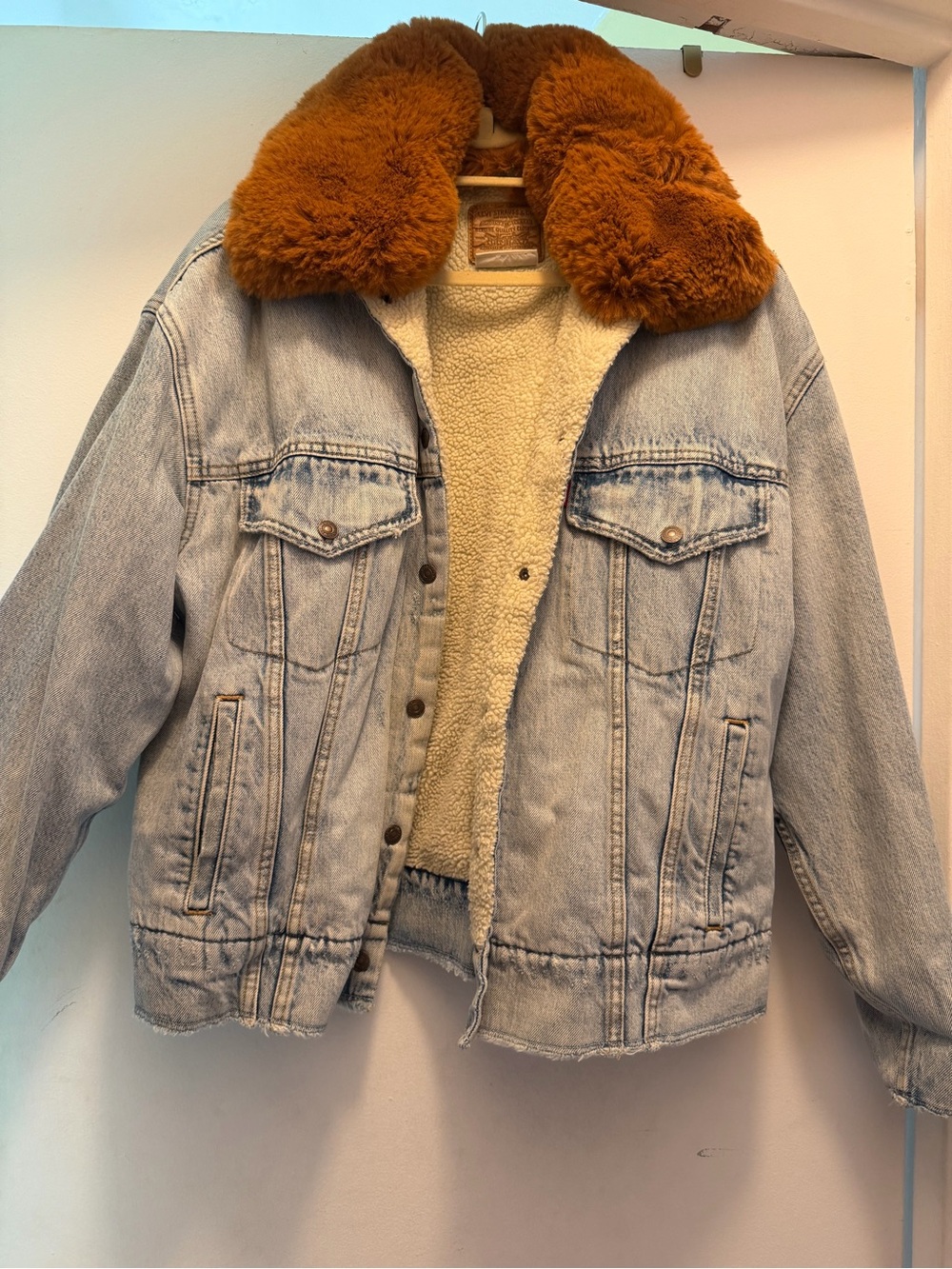 Levi's Cream Sherpa Lined Jacket with Rust Brown Faux Fur Collar